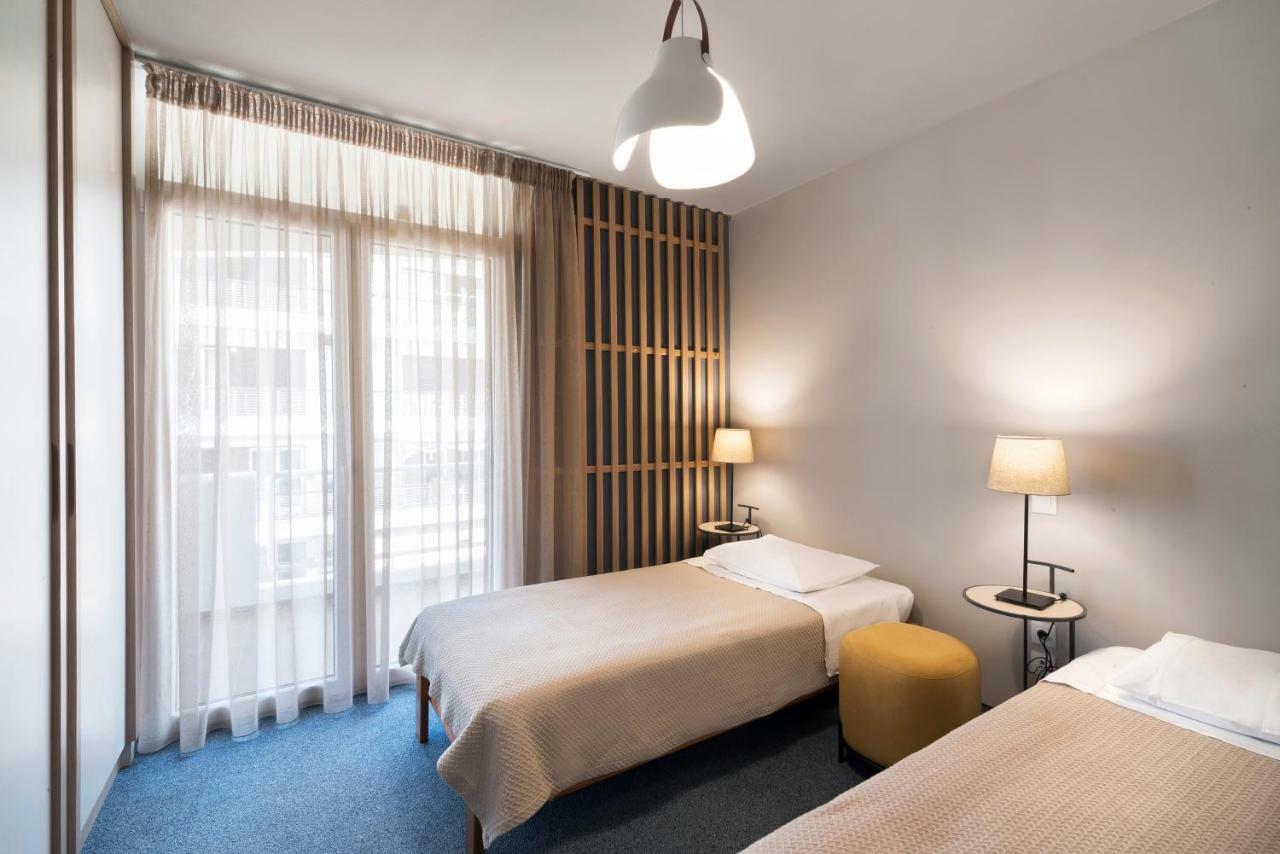 Premium Two-Bedroom Apartment Side Sea View